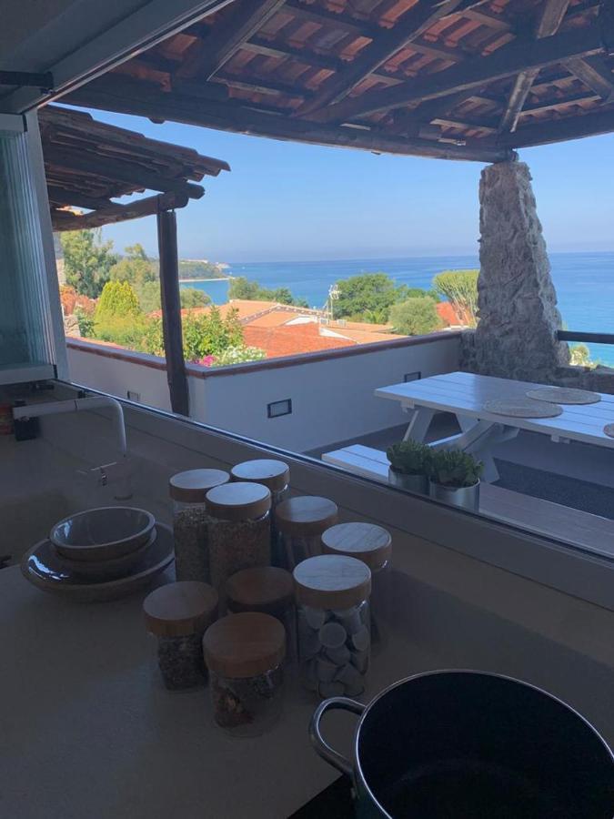 Boutique Apartment With Beach Within Walking Distance, Near Tropea Parghelia Exterior photo
