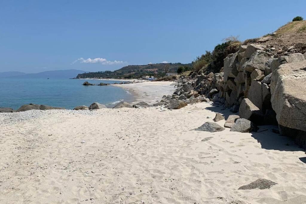 Boutique Apartment With Beach Within Walking Distance, Near Tropea Parghelia Exterior photo